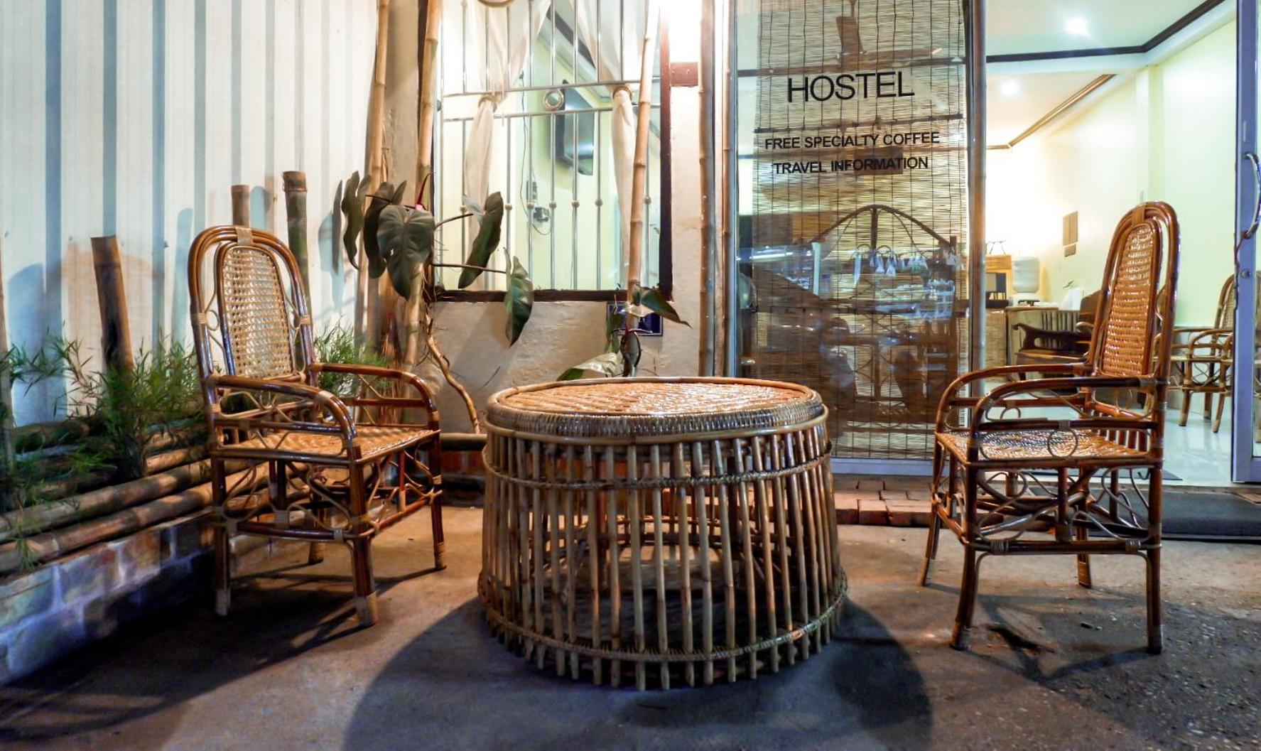 Non Pakse Hostel & Coffee House المظهر الخارجي الصورة
